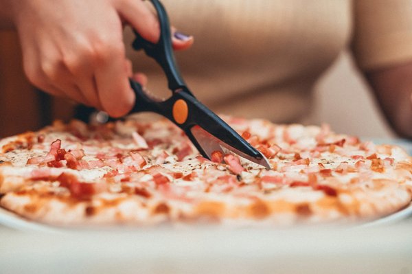 Ciseaux à pizza : Les facteurs d'achats à retenir